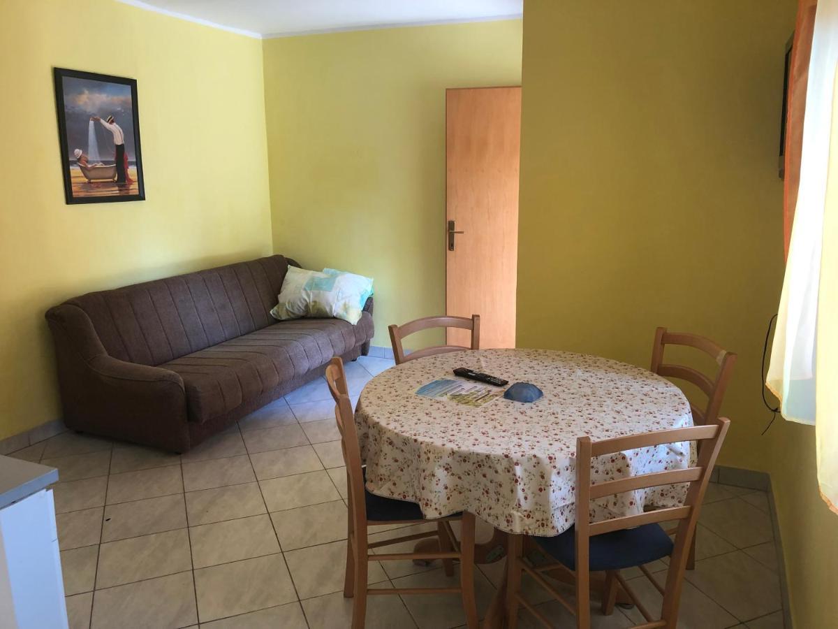 Apartments Branka ゴルニ・カリン エクステリア 写真